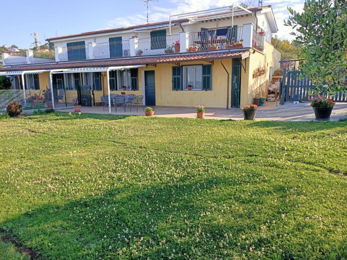 Casa Vista Mare - Superb Garden And Parking Included Villa Imperia Exterior foto