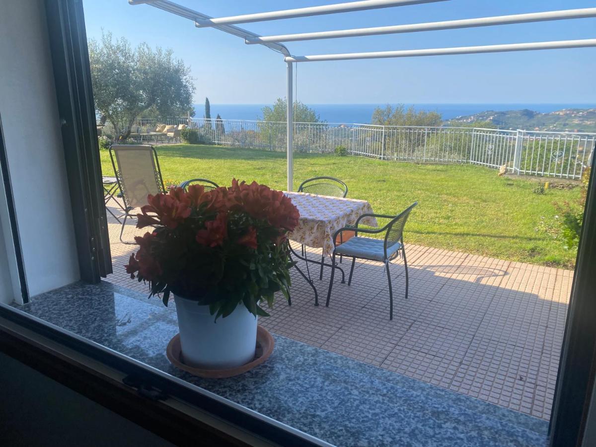 Casa Vista Mare - Superb Garden And Parking Included Villa Imperia Exterior foto