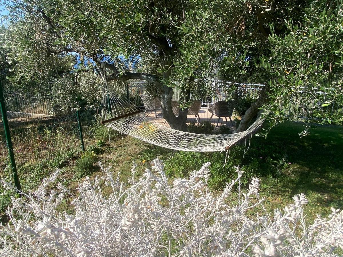 Casa Vista Mare - Superb Garden And Parking Included Villa Imperia Exterior foto