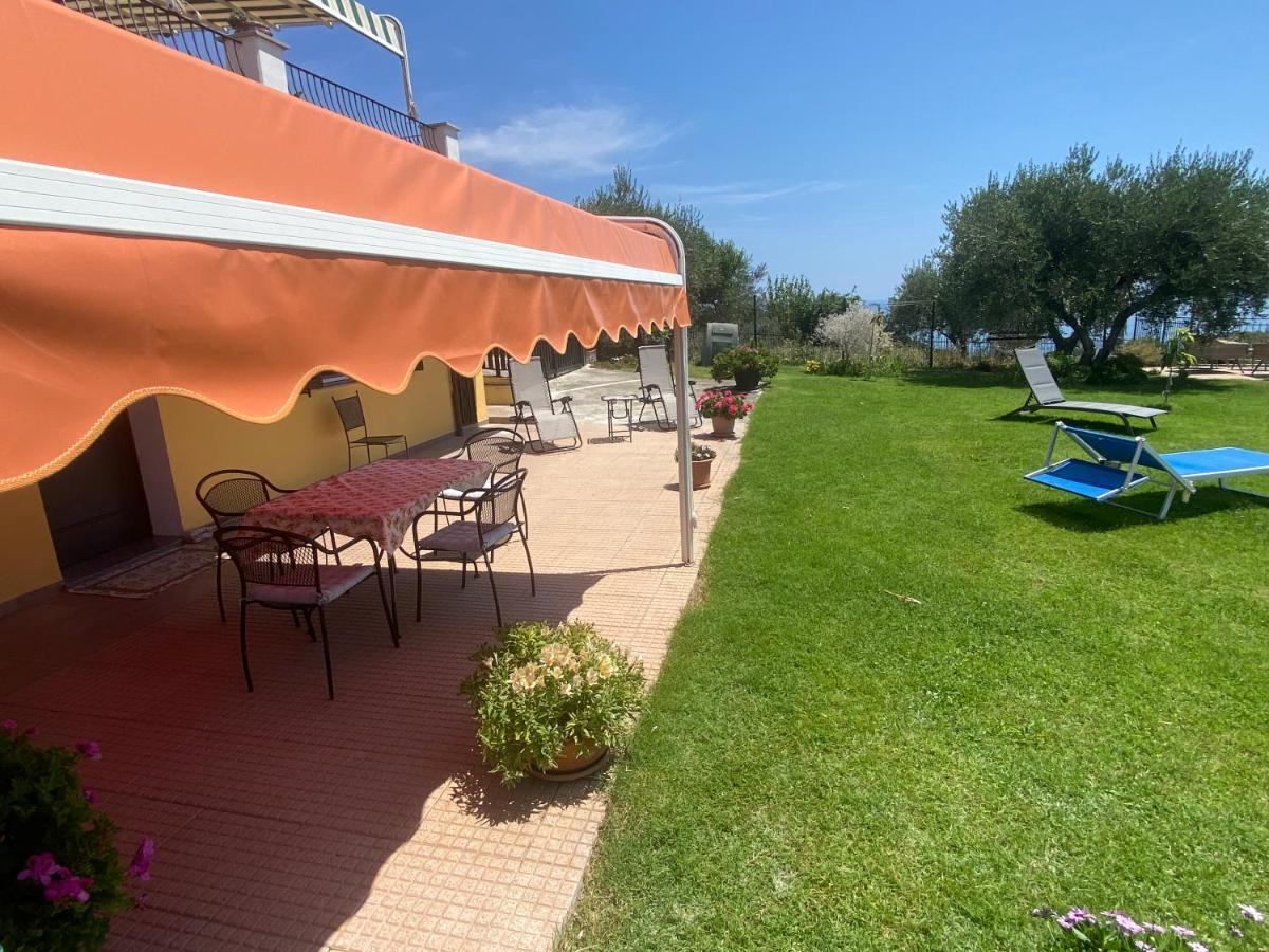 Casa Vista Mare - Superb Garden And Parking Included Villa Imperia Exterior foto