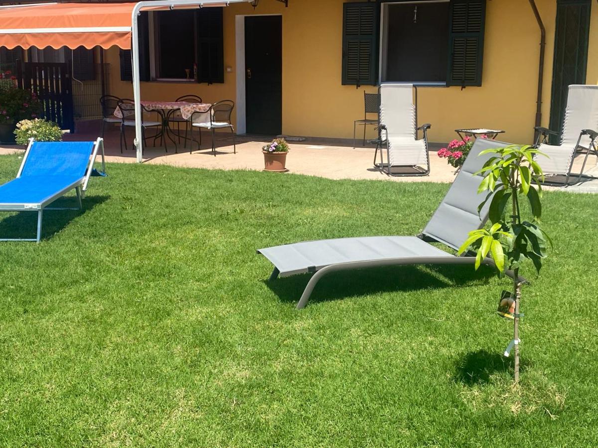 Casa Vista Mare - Superb Garden And Parking Included Villa Imperia Exterior foto